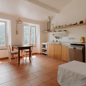 Appartamento Il Castagno, Teriasca